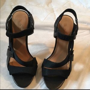 L.A.M.B strapping black heels size 6